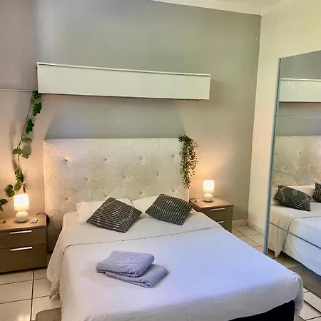 Isly Room's Проживание в семье Тулуза